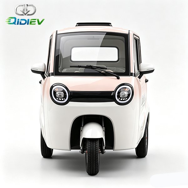 Aurora-Q1-Fully-enclosed-small-electric-recreational-tricycle
