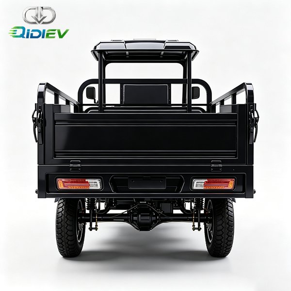 B2-Electric-tricycle-with-detachable-fender-and-canopy