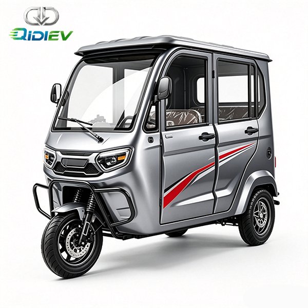 Fully-enclosed-electric-passenger-tuk-tuk,-2-4-people-3