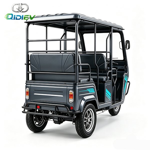 Semi-enclosed-electric-passenger-tuk-tuk-for-2-4-people