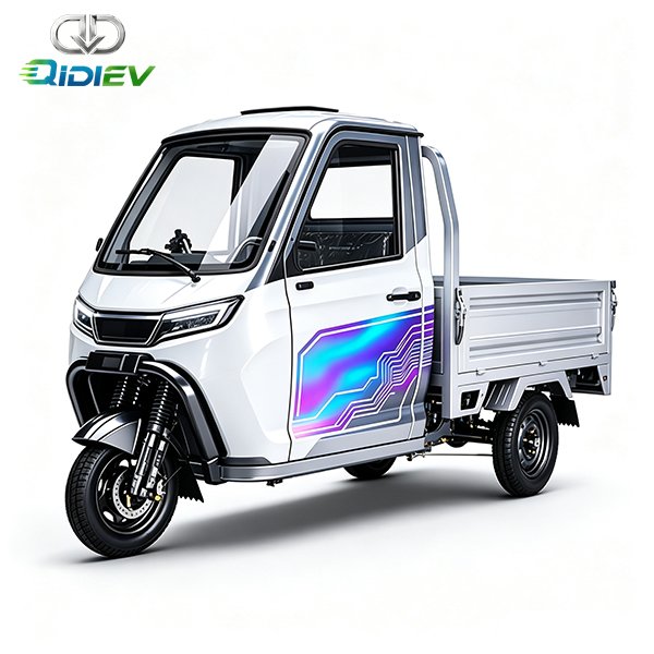 Thunder-E-Pro-Semi-enclosed-Farm-Electric-Tricycle-with-Air-Conditioning-3