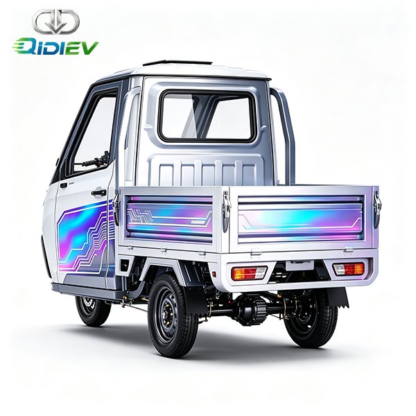 Thunder-E-Pro-Semi-enclosed-Farm-Electric-Tricycle-with-Air-Conditioning2-