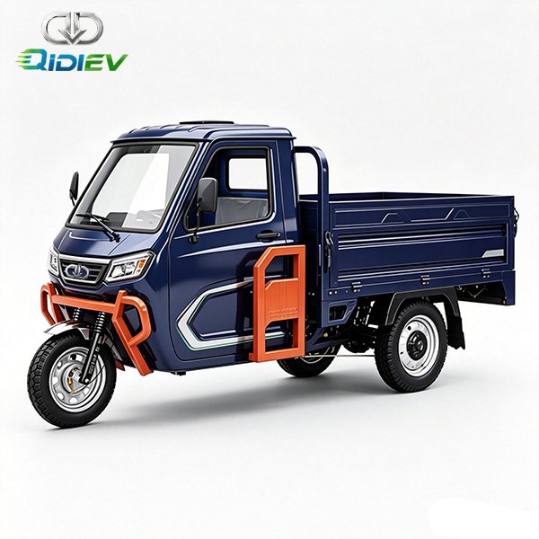 Thunder-E1-Electric-Cargo-Tricycle-with-Enclosed-2