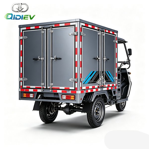 SwiftHaul-D0--Electric-logistics-tricycle-with-cargobo0x